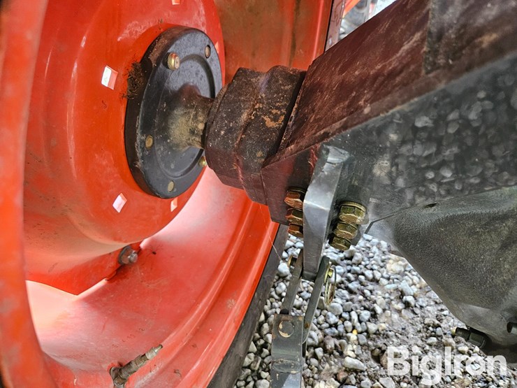 kubota-l4310-image-11