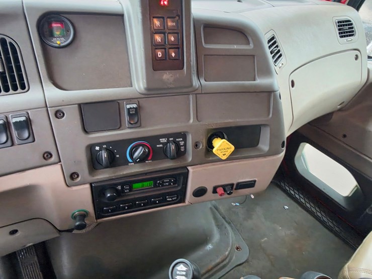 2003-caterpillar-c7-image-40