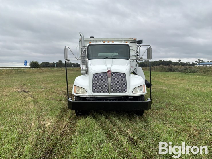 2019-kenworth-t370-image-2