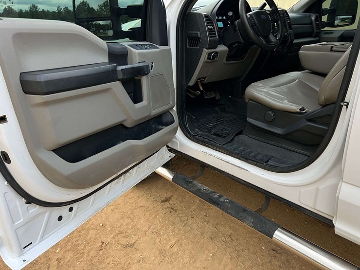 ford-f250-image-9