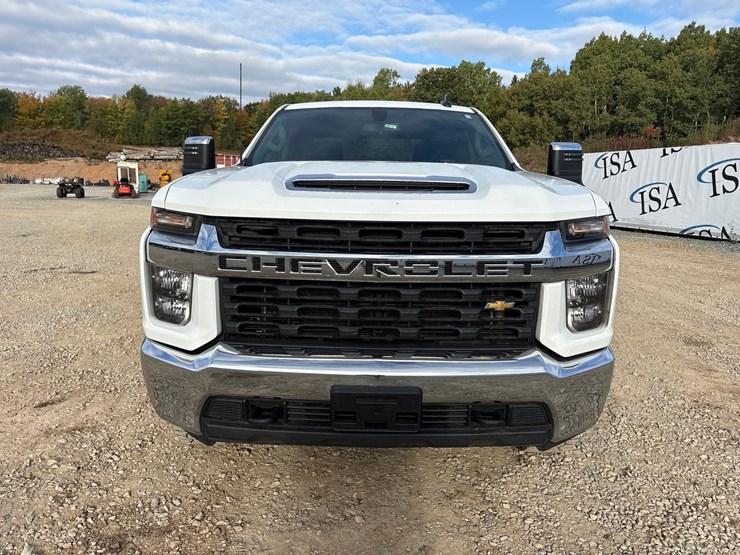 2022-chevrolet-2500-image-8