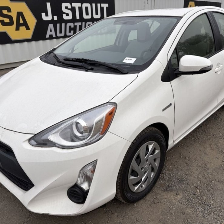 2015 Toyota Prius C Hybrid Hatchback