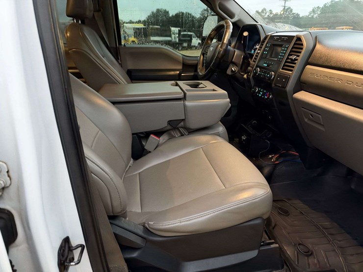 ford-f250-image-18