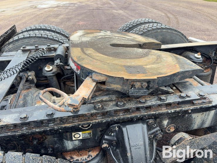 2013-kenworth-t660-image-20