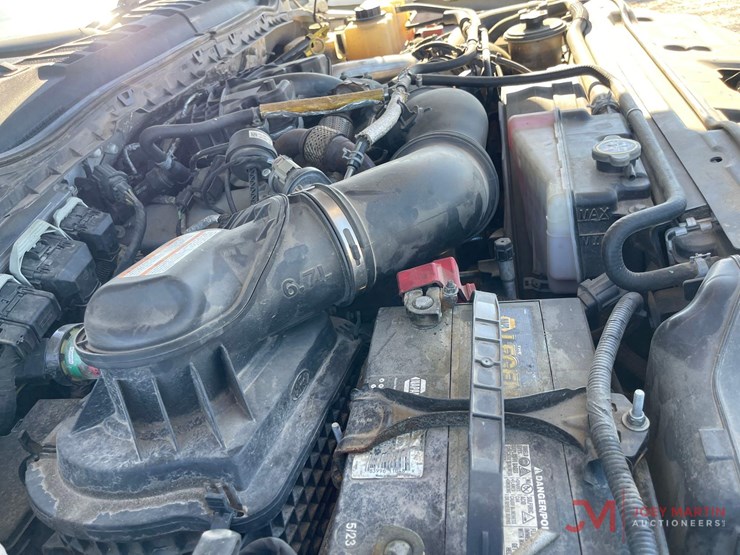 2017-ford-f350-xl-image-19