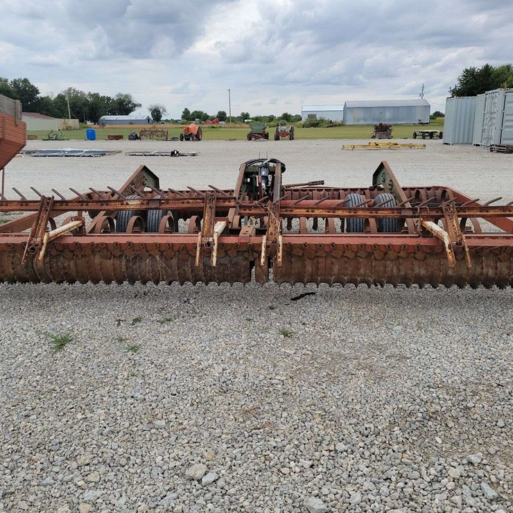 15ft Brillion Cultipacker