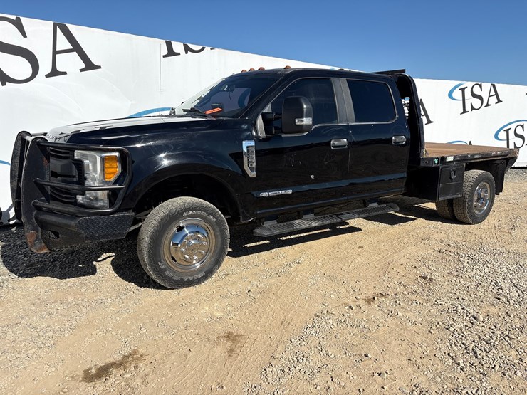 2017-ford-f350-xl-image-1