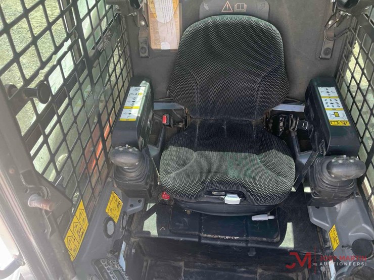 2023-bobcat-t770-mtl-image-11