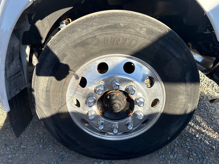 2020-kenworth-t270-image-64