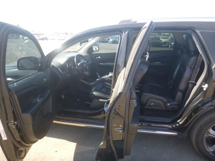 2015-dodge-journey-image-6