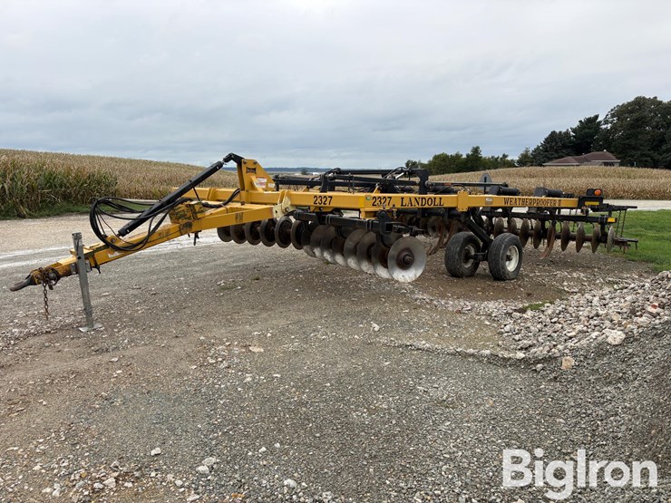 2007-landoll-2327-image-1
