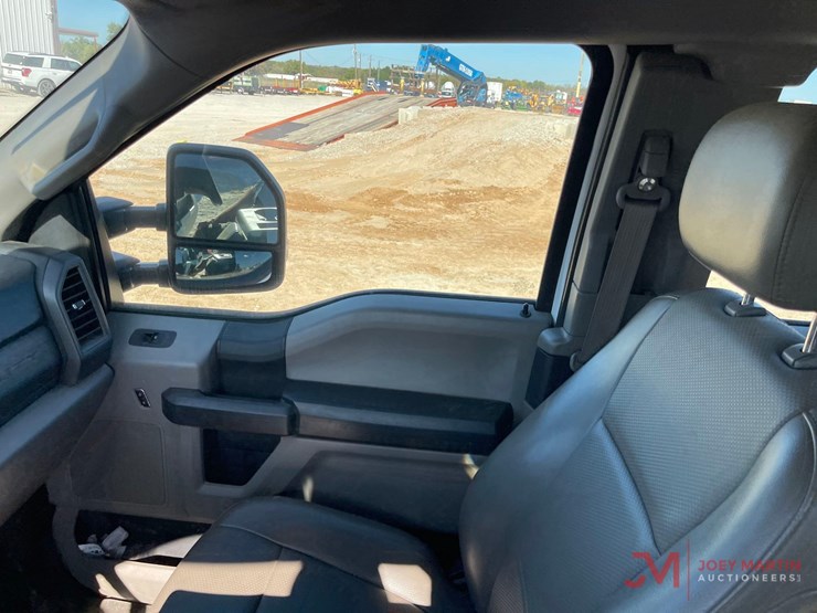 2017-ford-f350-xl-image-25