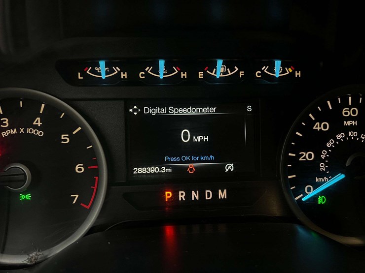 ford-f150-xlt-image-14