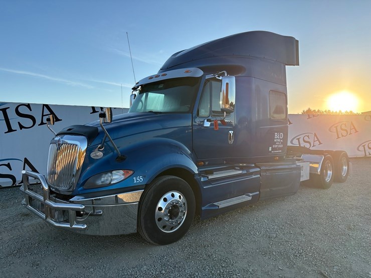 2009-international-prostar-image-1