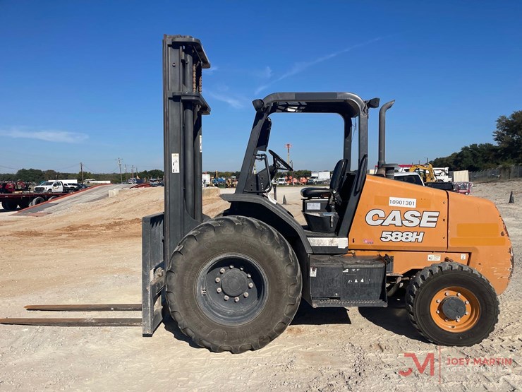 2019-case-588h-image-6
