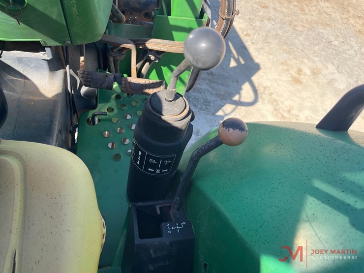 john-deere-5200-image-17