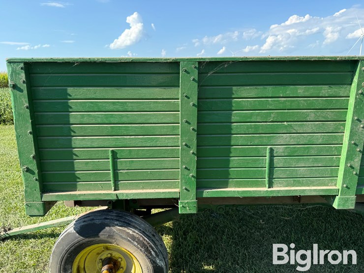 deere-tires-image-12