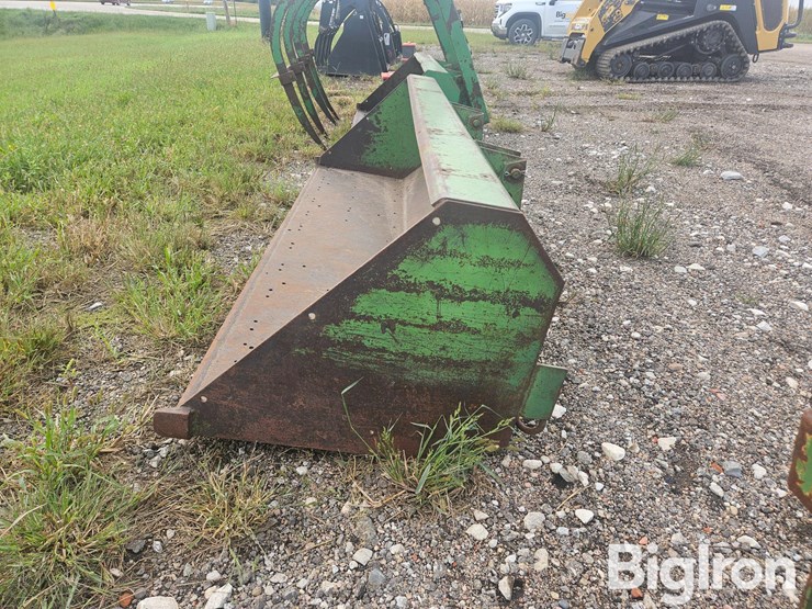 john-deere-158-image-8