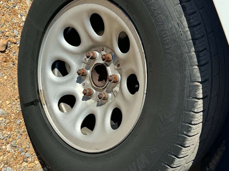 gmc-sierra-1500-image-18
