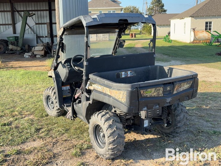 2014-john-deere-gator-image-7