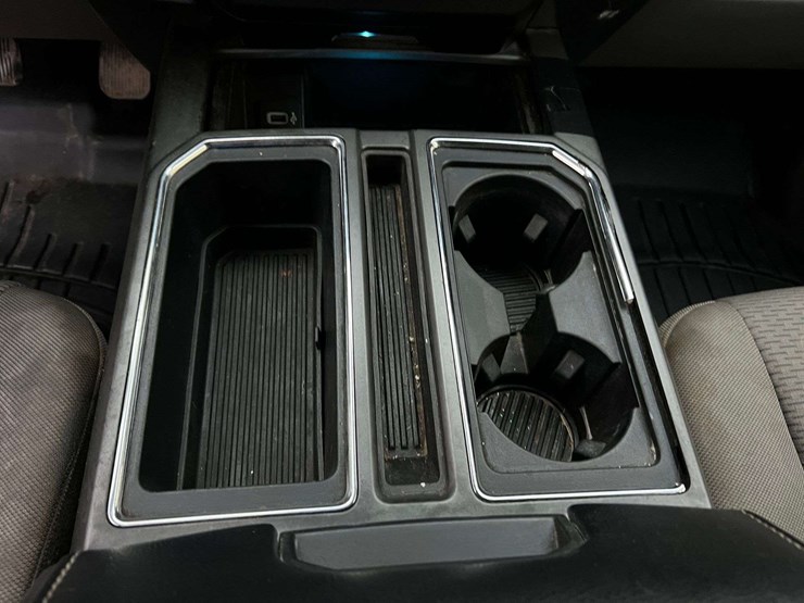 ford-f150-xlt-image-20