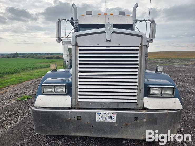 1994-kenworth-w900b-image-2
