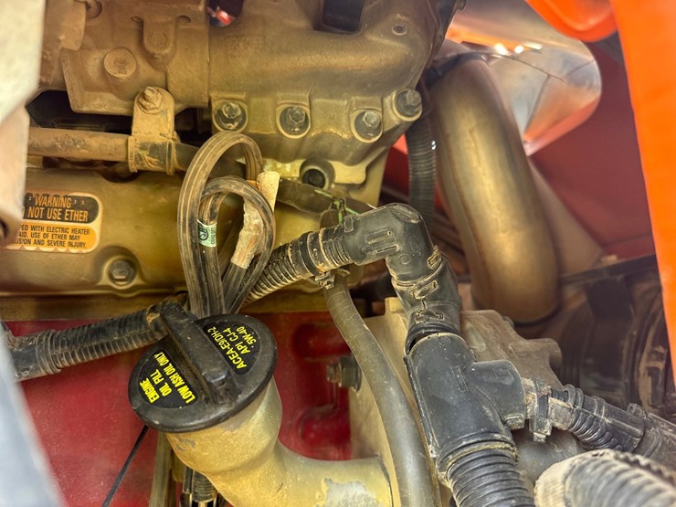 2019-jlg-8042-image-43