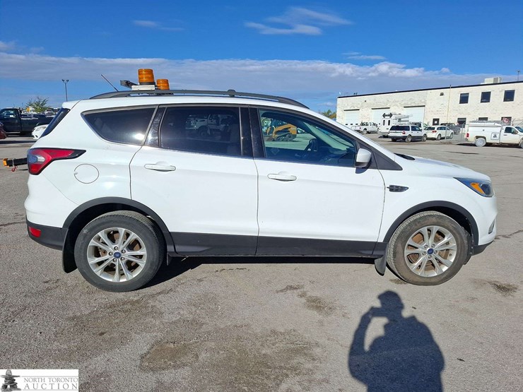2018-ford-escape-image-4