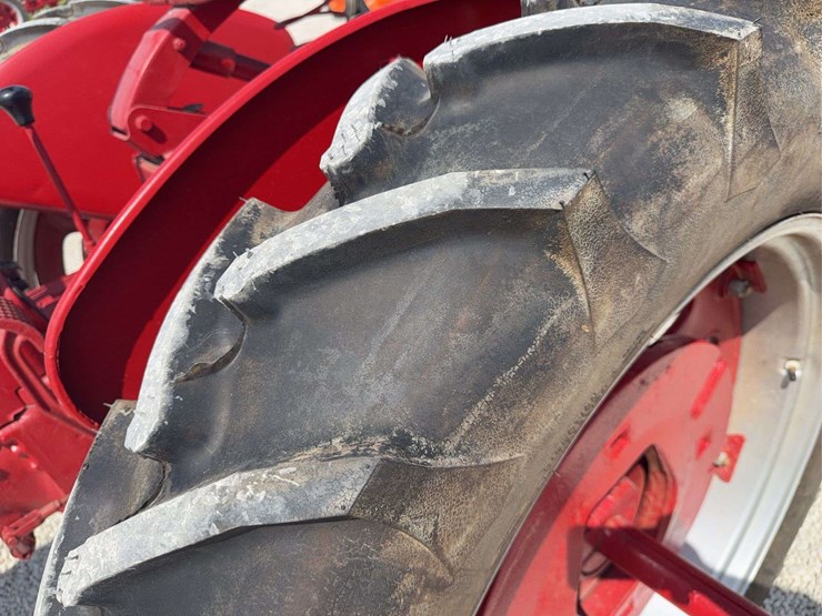 farmall-super-c-image-16