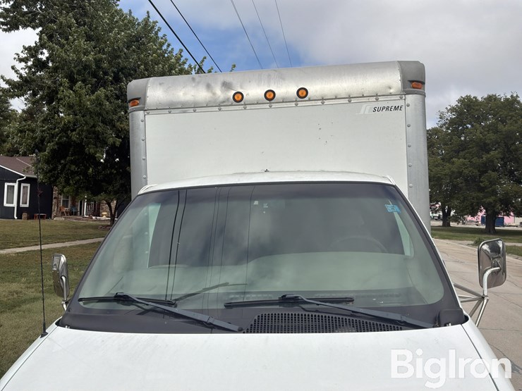 2001-chevrolet-express-g3500-image-10