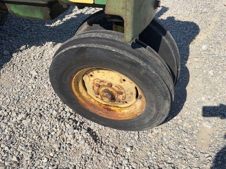 1958-john-deere-420-image-15