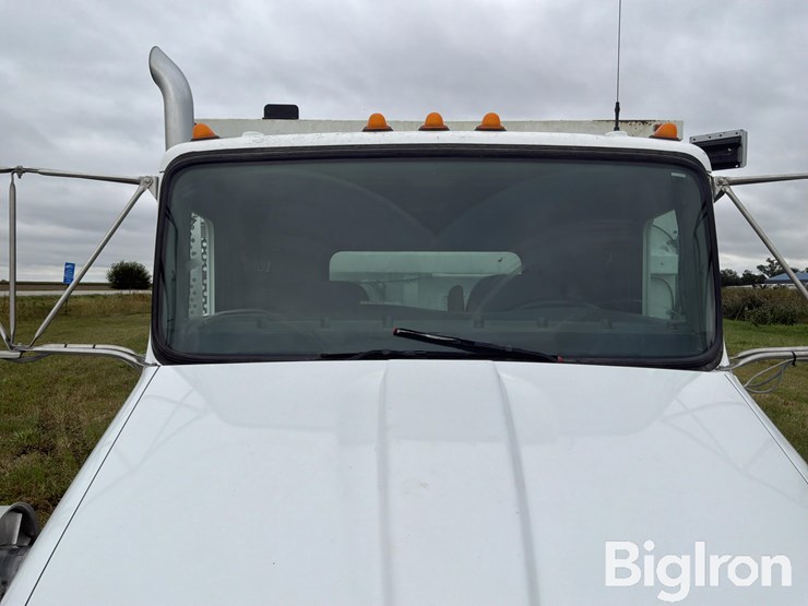 2019-kenworth-t370-image-11