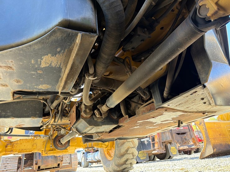 caterpillar-th360b-image-69