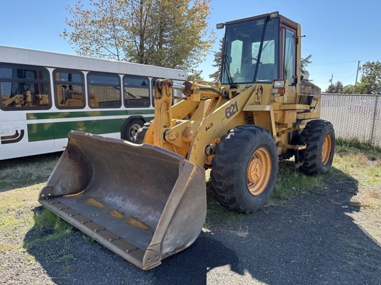 1990-case-621zf-image-1