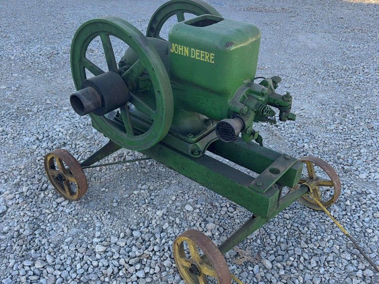 john-deere-112-image-3