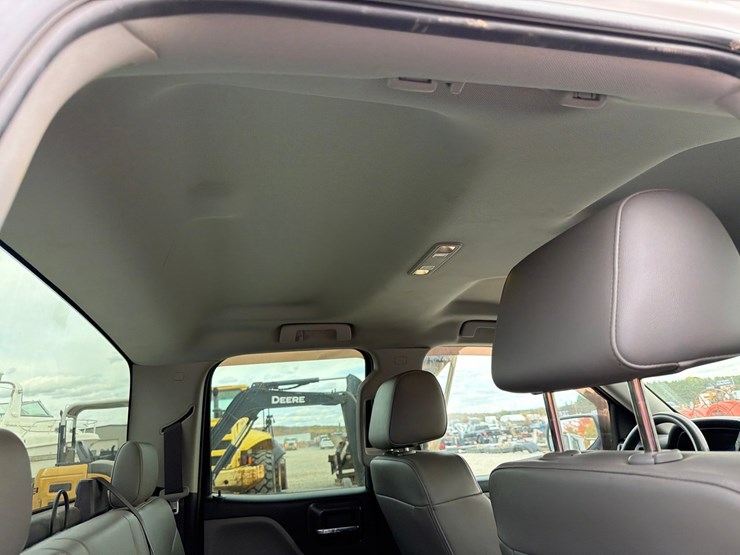 2019-chevrolet-silverado-1500-image-72
