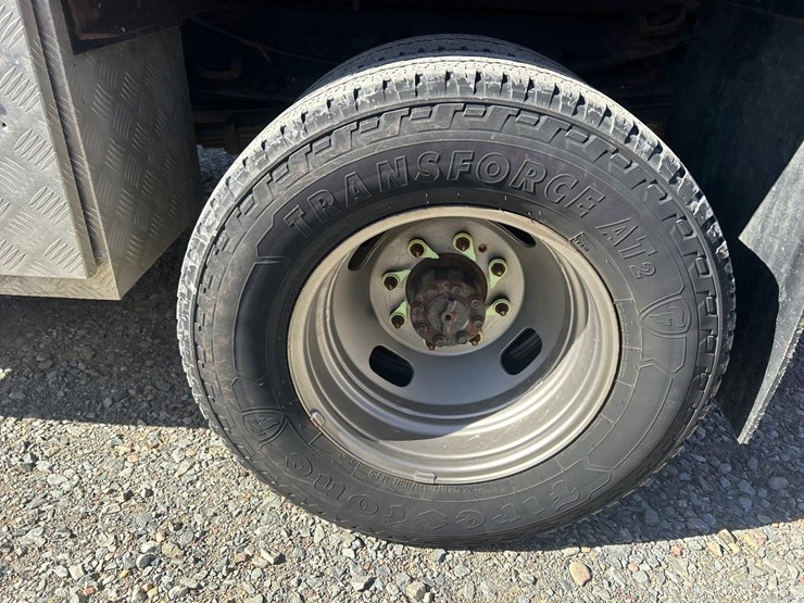 2011-ford-f350-image-79