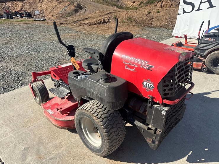 gravely-260z-image-3