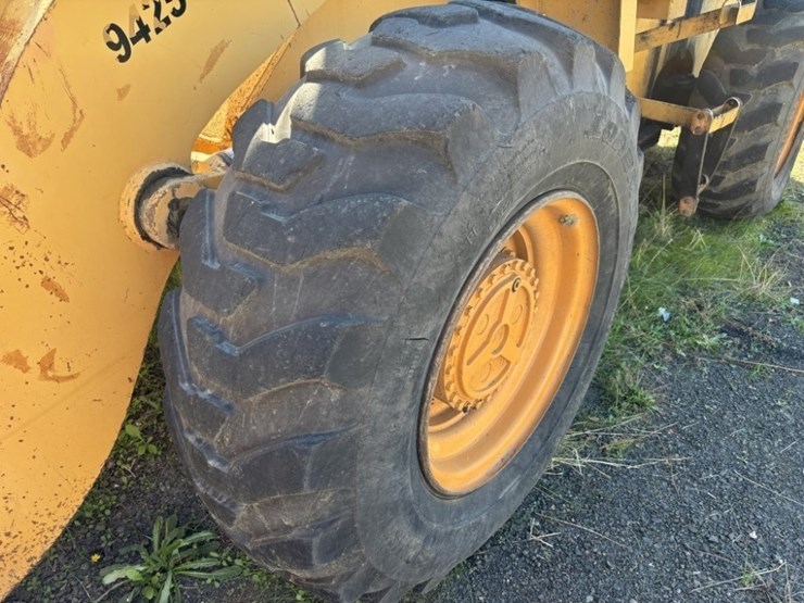 1990-case-621zf-image-9