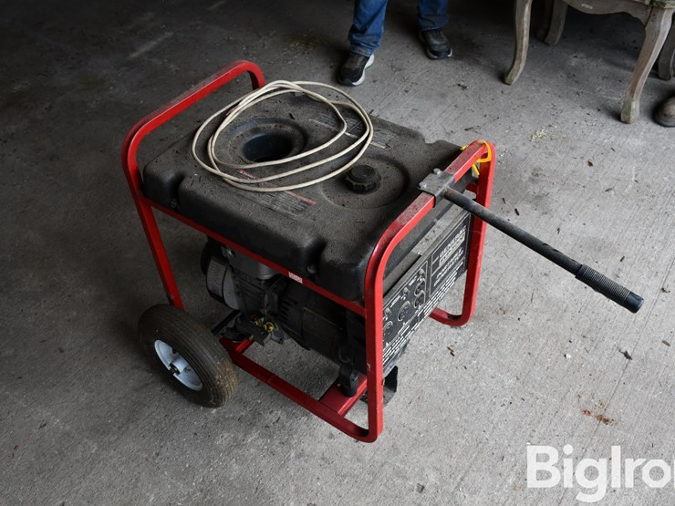 generac-svp-5000-portable-generator-image-3