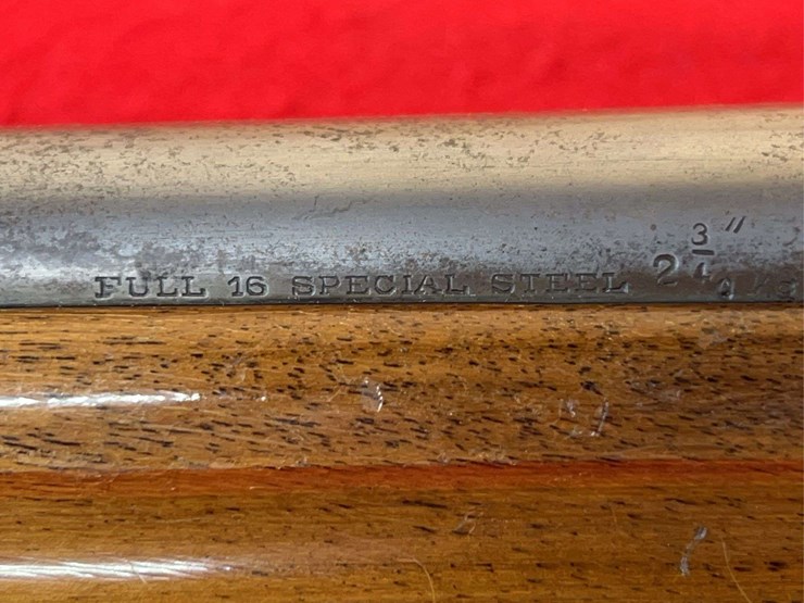 browning-a-5-16-gauge-semiauto-shotgun-image-17
