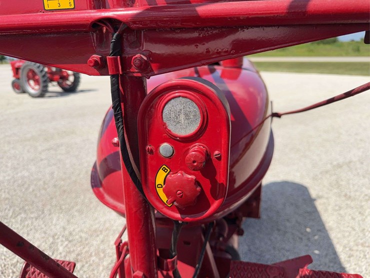 farmall-super-h-image-34
