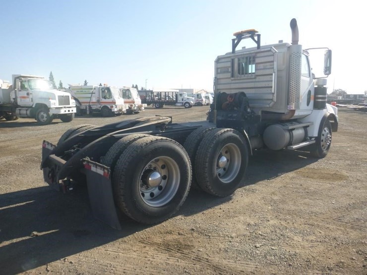 2009-western-star-4900-image-3