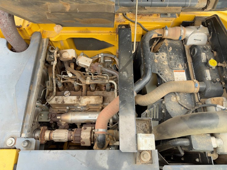 2015-kobelco-sk140sr-lc-3-image-36