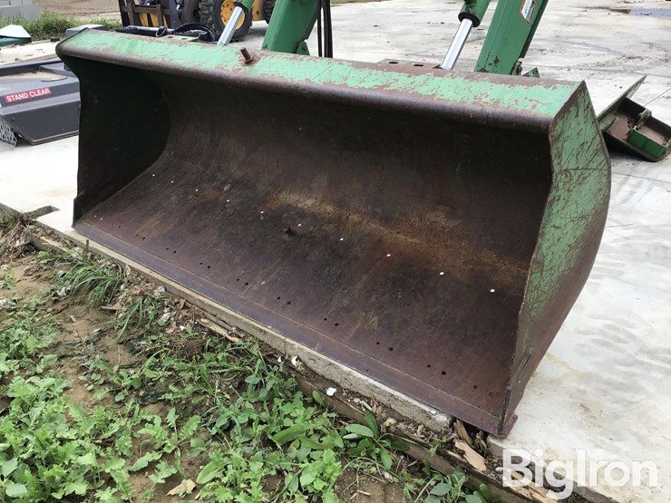 john-deere-720-image-9