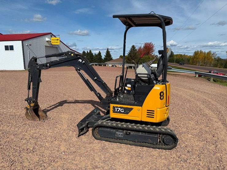 deere-17g-image-5