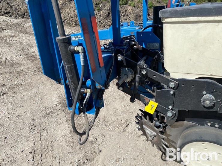 kinze-3000-image-16