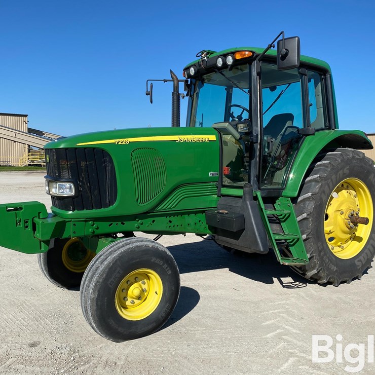 2003 JOHN DEERE 7720