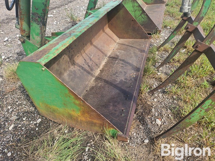 john-deere-158-image-11