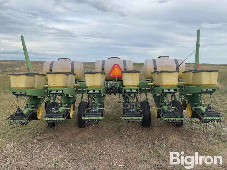 john-deere-7000-image-6